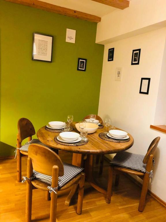 Fewo "Specht" & "Reh" room 3