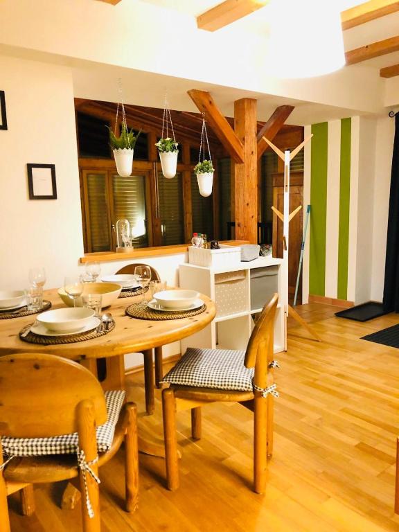 Fewo "Specht" & "Reh" room 4
